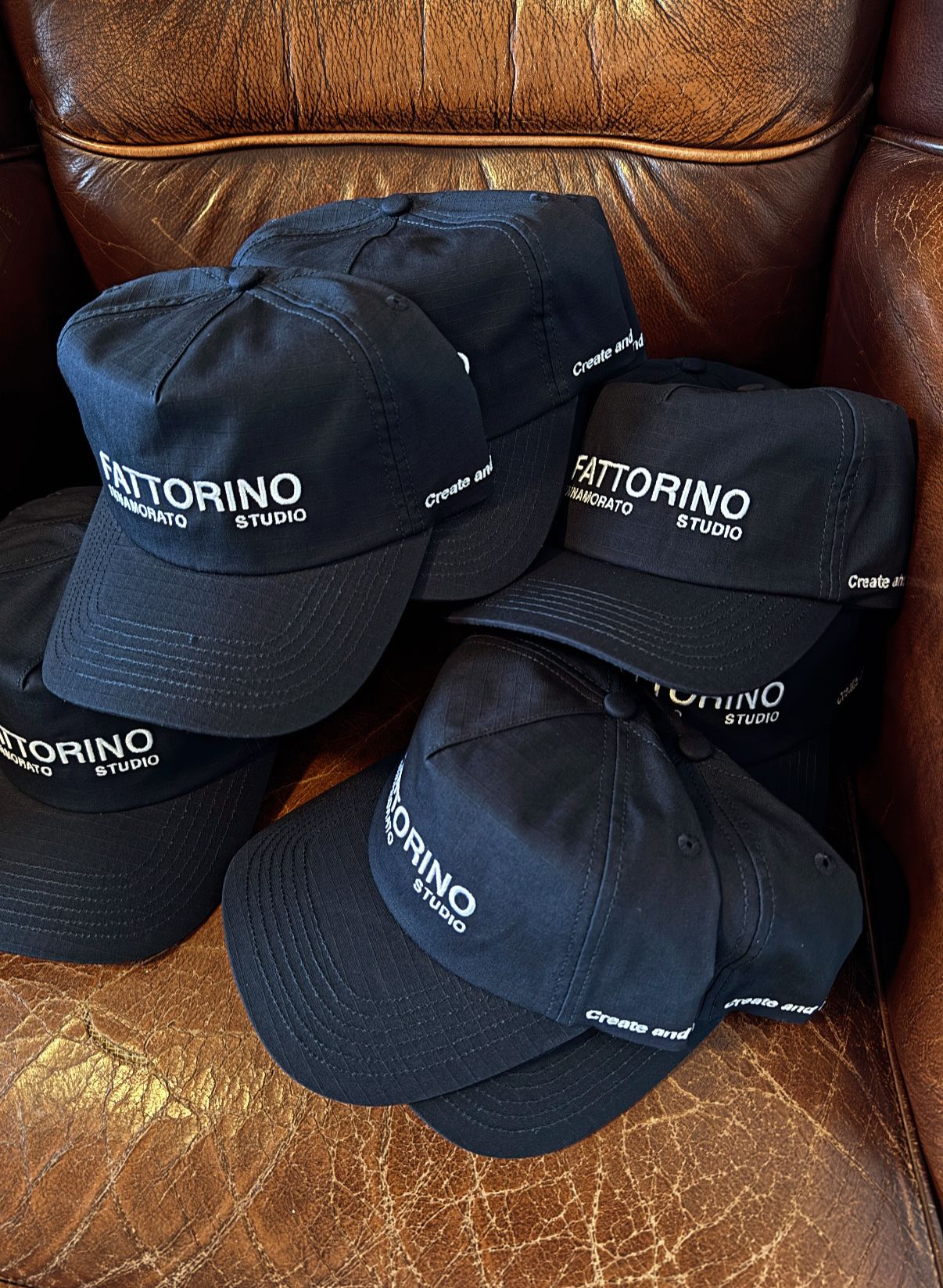 Fattorino Innamorato navy cap