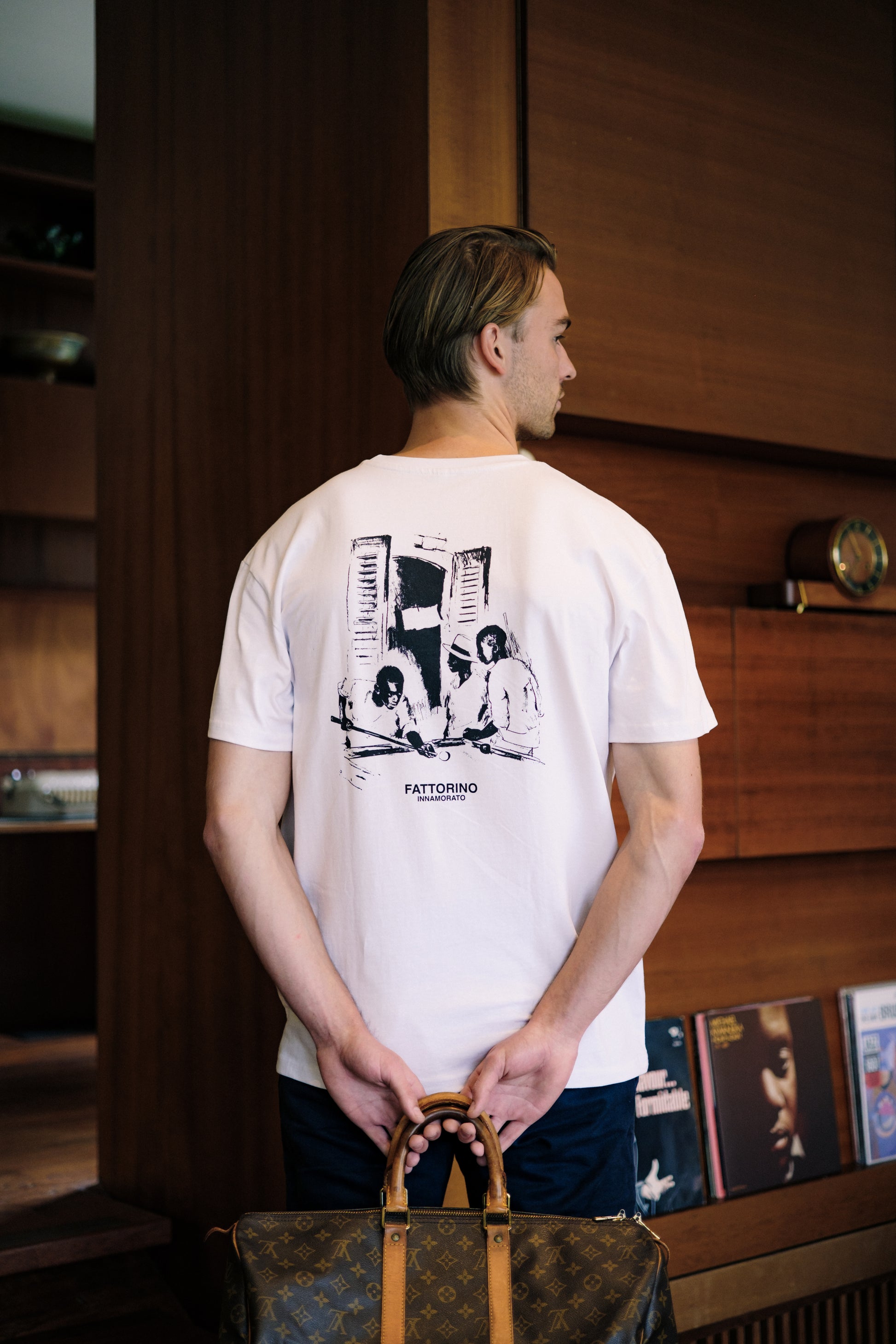 White tshirt with pool table and african children fattorino innamorato back